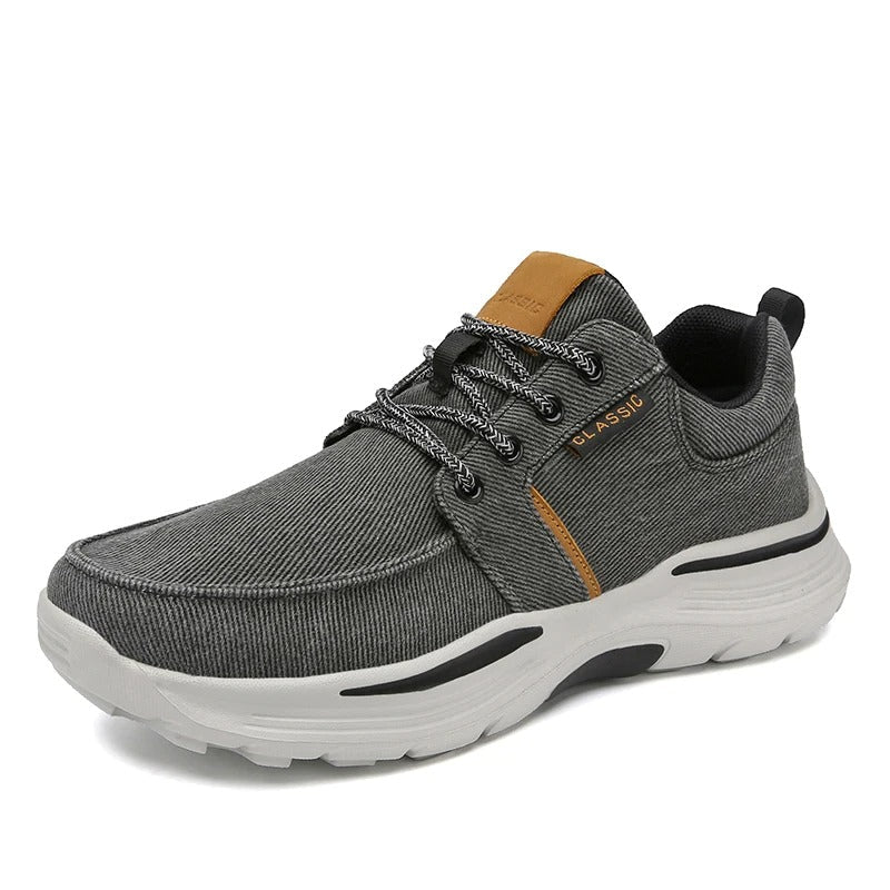 The Delmar Canvas Sneaker